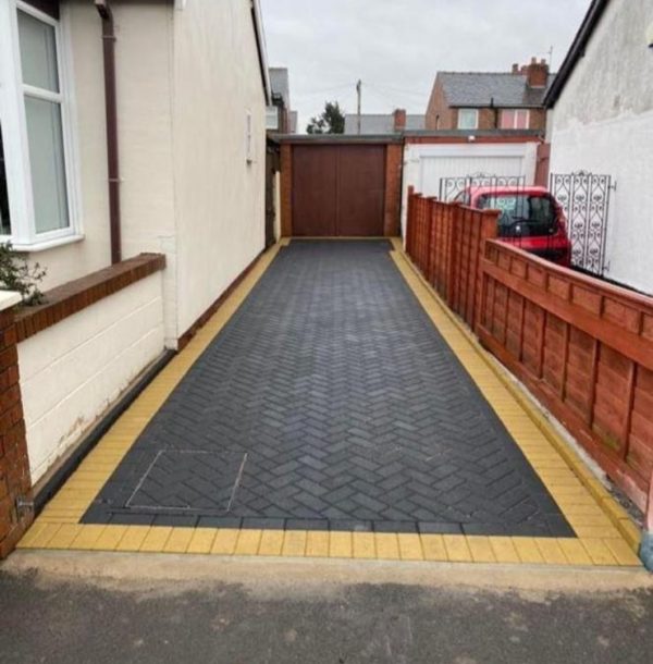 Colour Border Block Paved Driveway