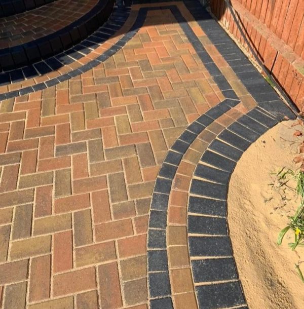 Round Block Paving Driveway